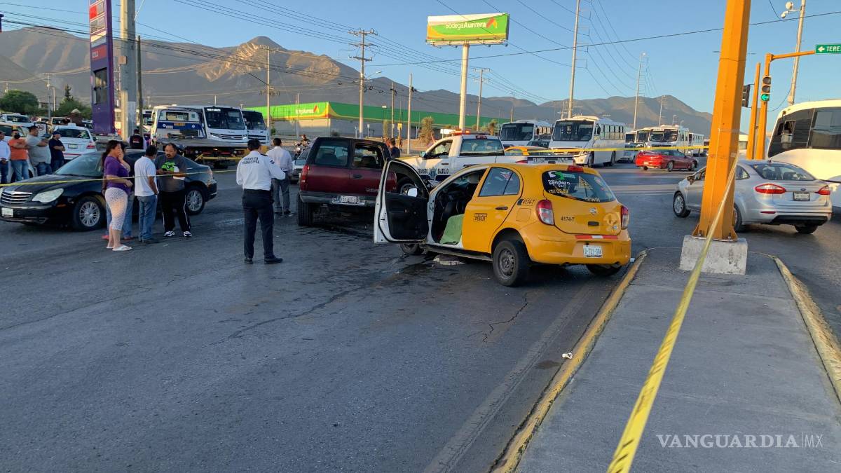 Saltillo: muere taxista en aparatoso accidente; presunto responsable es detenido