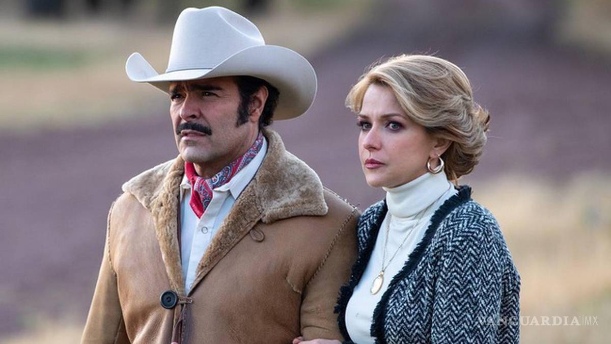 $!De acuerdo con la periodista, el elenco no sabe cuántos capítulos más grabarán ni cuándo.