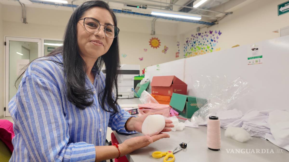 $!Lili perdió sus dos senos y aprendió a vivir con esa ausencia. Hoy confecciona prótesis mamarias artesanales para otras mujeres.
