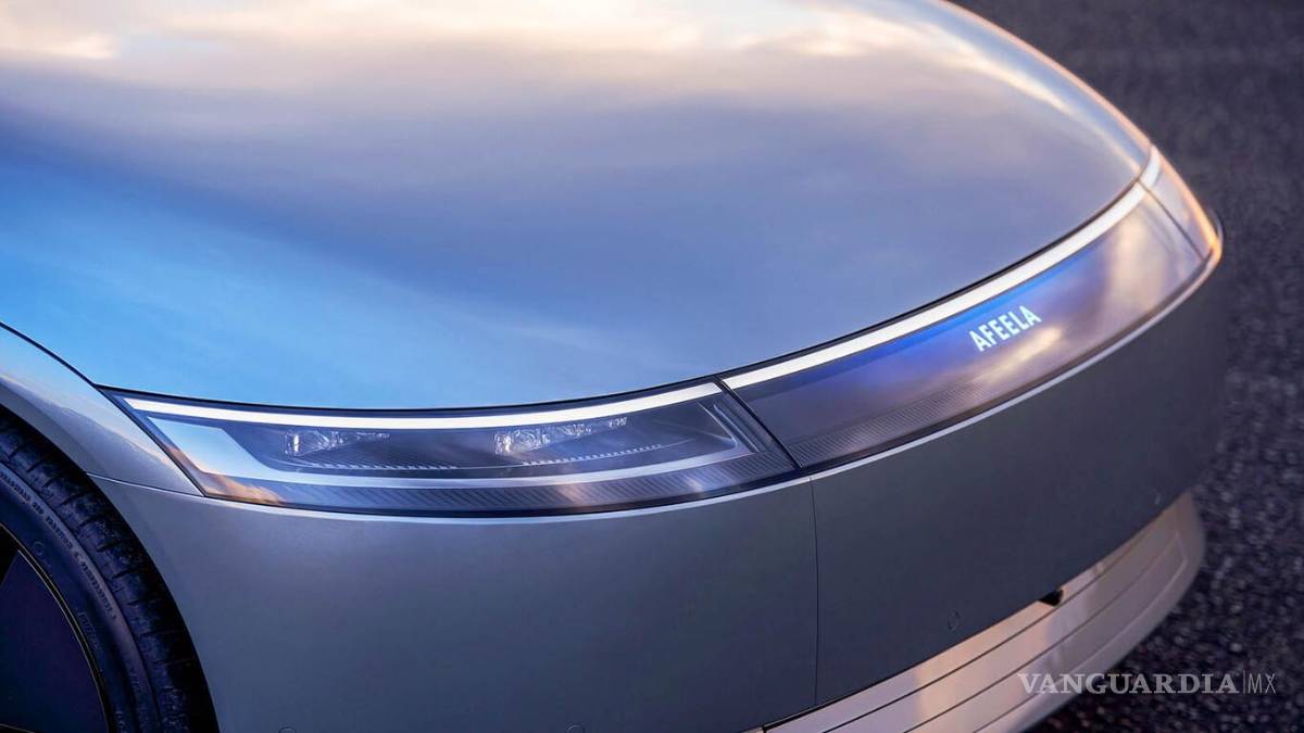$!El Afeela tiene un aspecto bastante diferente de los anteriores concept cars de Sony, aparte de la pintura gris satinada