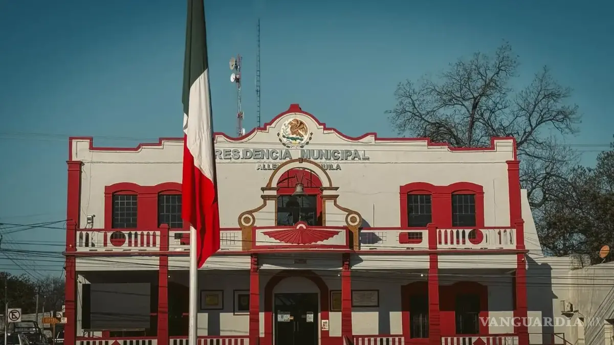 $!Escritor Daniel Melchor retrata a Allende más allá de sus heridas en crónica premiada