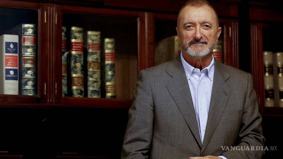 $!Para Pérez-Reverte los españoles hicieron cosas malas, pero cambiaron la historia