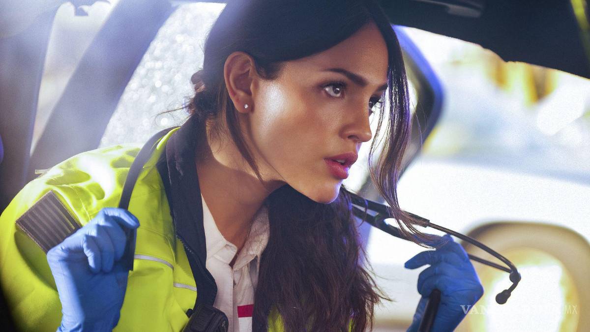 $!Eiza González interpreta a la paramédia Cam Thompson.