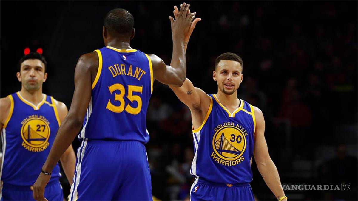 $!Vengadores unidos por el anillo de la NBA