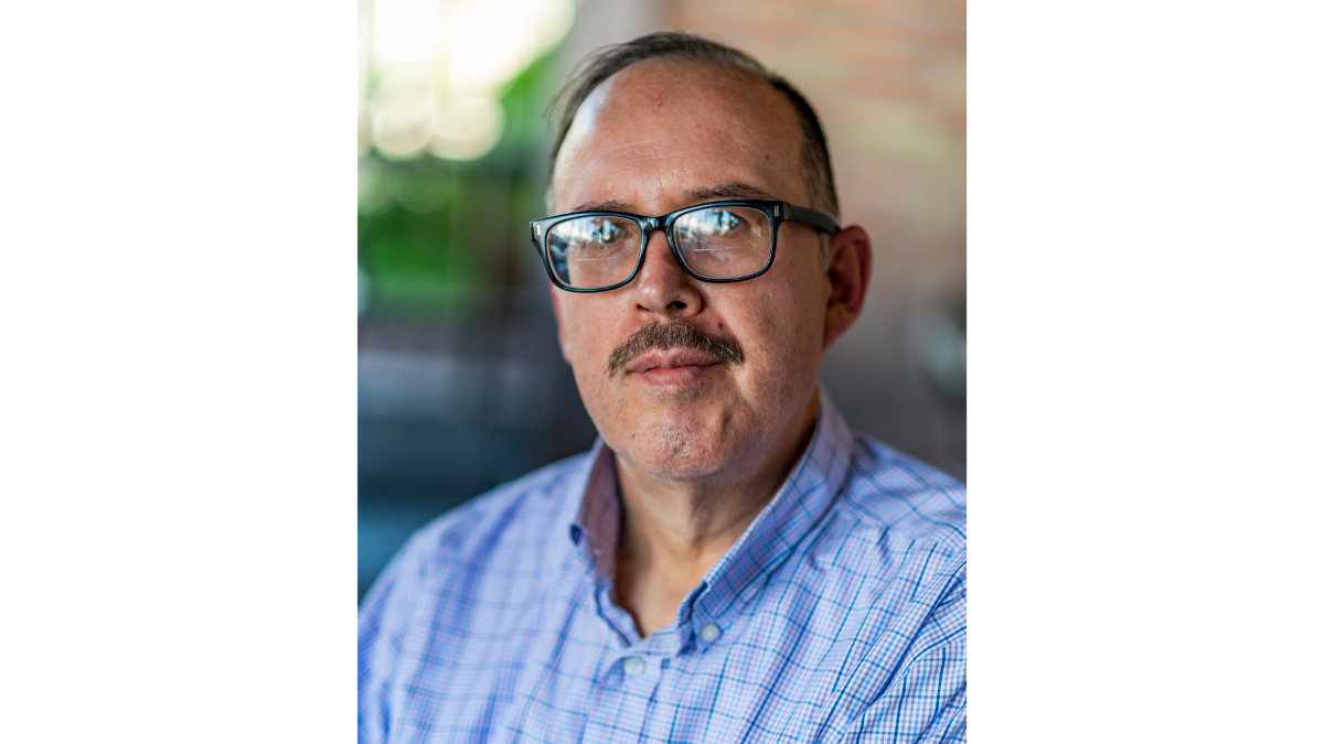 $!Además del periodismo, por sus textos literarios fue antologado en un volumen del Premio Estatal de Cuento Julio Torri y quedó como finalista en el Premio Kalpa de Ciencia Ficción.