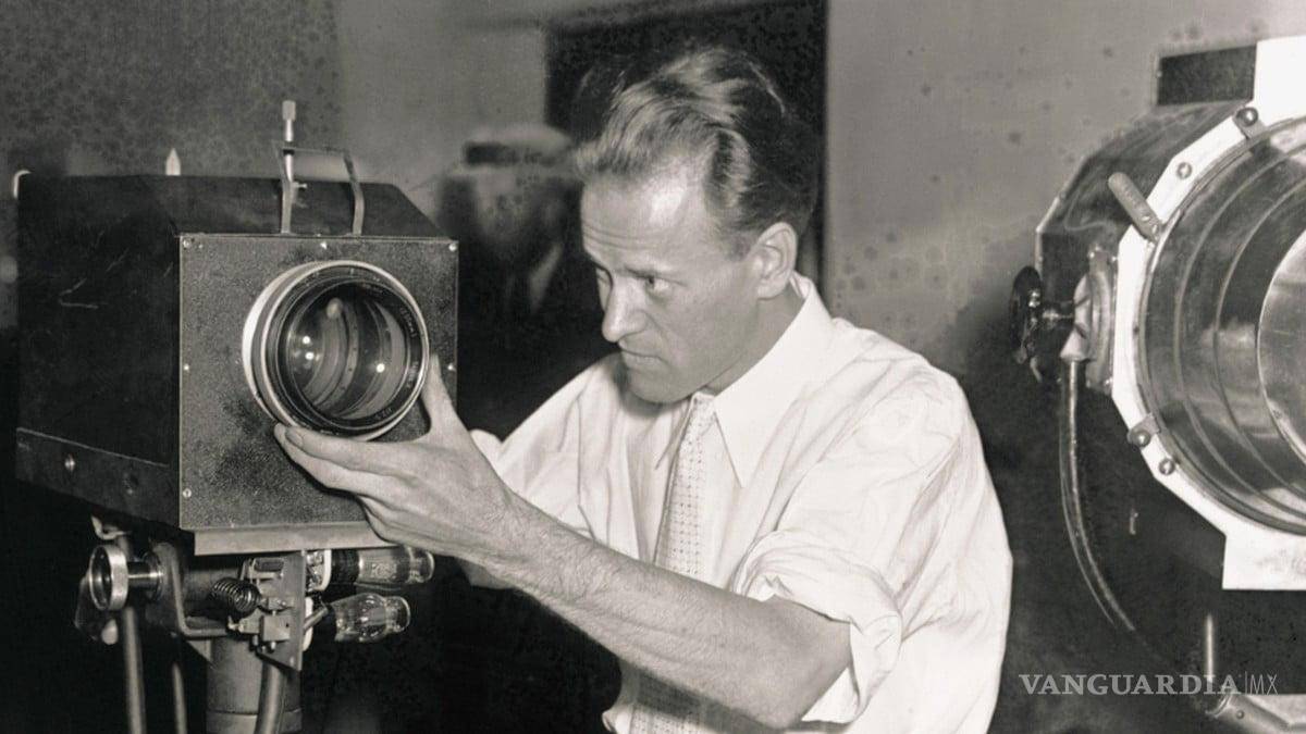 $!Su diseño capturó imágenes en movimiento utilizando una emisión de luz.