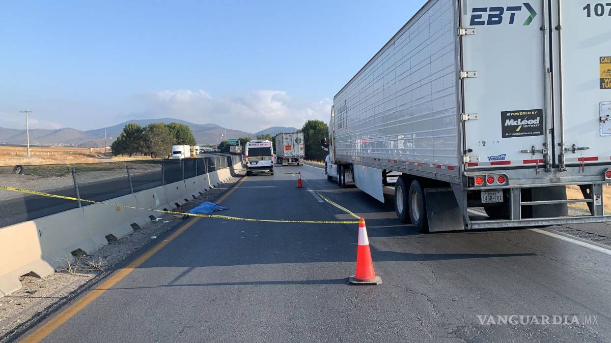 Reportan cuerpo sin vida sobre carretera 'Los Chorros', Coahuila