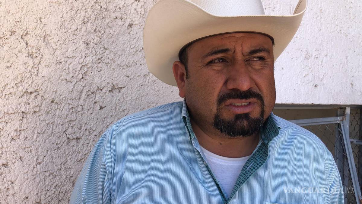 $!El comisariado Félix Ramírez dice que en Francisco I. Madero el 85 por ciento del campo pertenece a los agrolecheros.