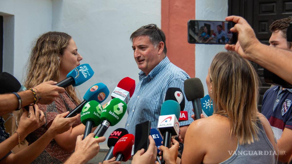 $!Antonio, el párroco de la iglesia de la Divina Pastora de Motril, donde se encontraba Ángeles Béjar, fue quien anunció la situación de la señora.