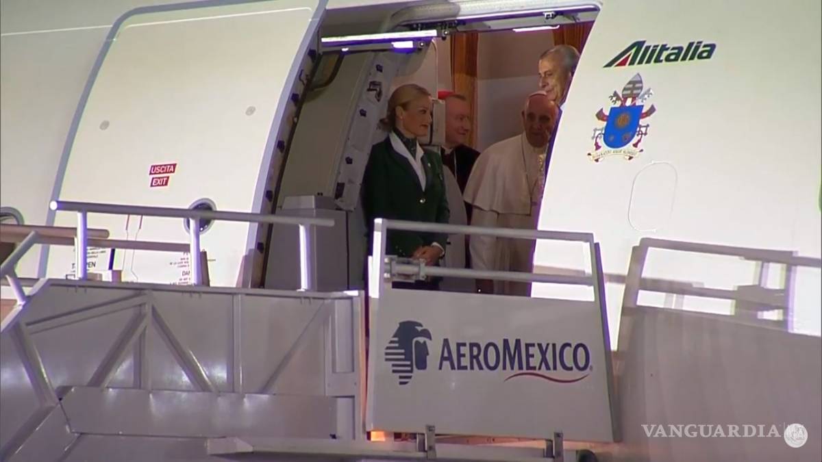 $!Así fue la llegada del Papa Francisco a México