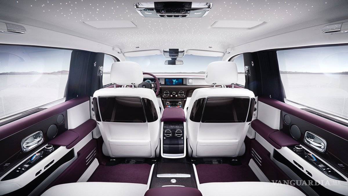 $!Rolls-Royce presentó el auto más lujoso que ha diseñado en su historia
