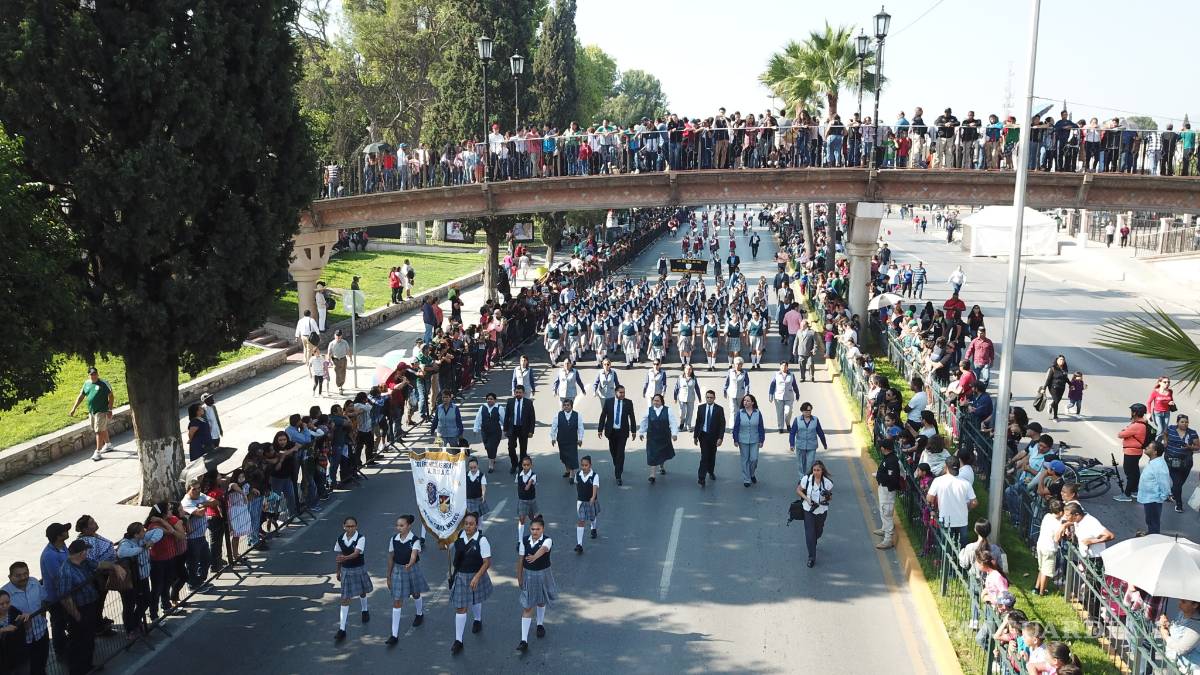 $!Celebran 40 mil saltillenses la fiesta de Independencia (fotogalería)