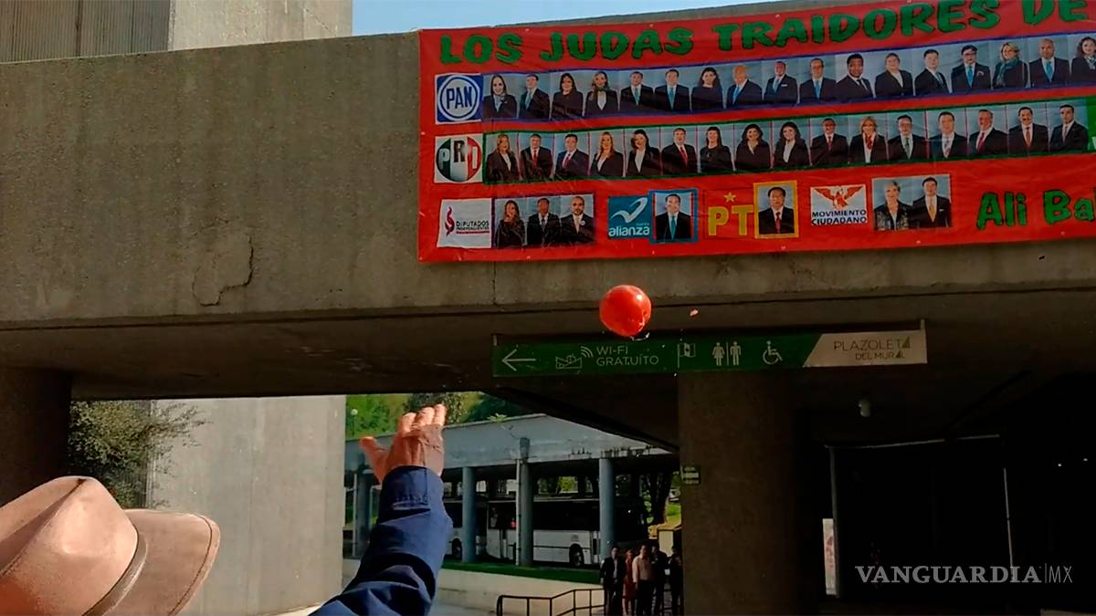 $!Lanzan 'tomatazos' a aspirantes a zar anticorrupción de NL