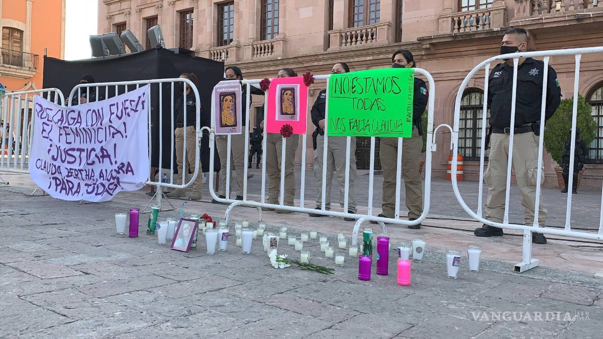 $!Mujeres se manifiestan por Claudia y las 22 muertas más de Coahuila