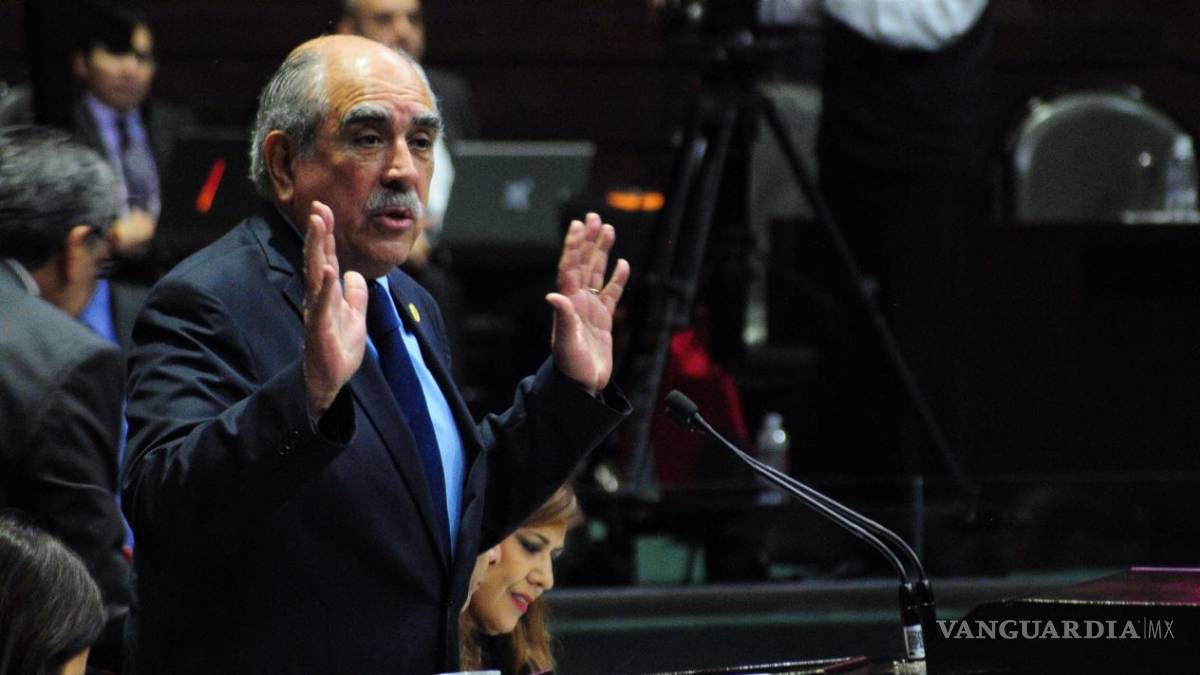$!Morena propone retirar el fuero constitucional al Presidente de la República “de una vez por todas”