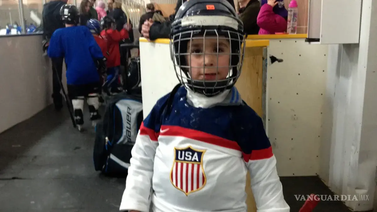 $!Gutiérrez busca que su trayectoria inspire a otros niños hispanos interesados en practicar hockey.