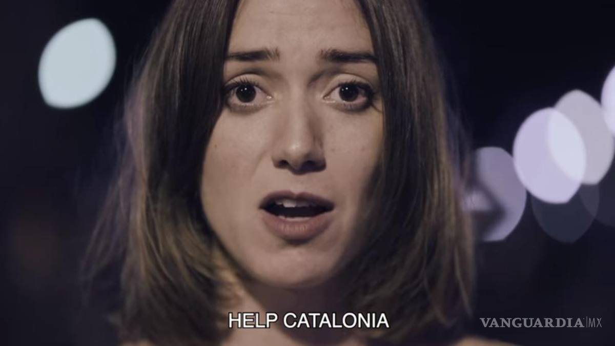 Denuncian "acoso" a la actriz del video “Help Catalonia”