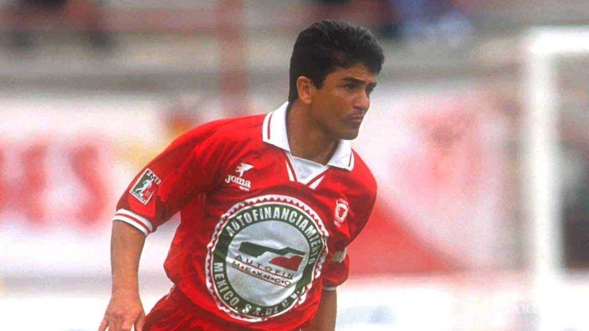 $!Bebeto, campeón en 1994, llegó a Toros Neza en 2000, un equipo icónico de la Liga MX que destacó por su estilo atrevido.