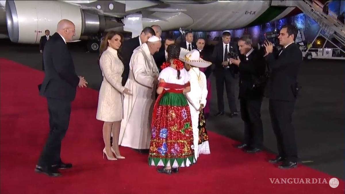 $!Así fue la llegada del Papa Francisco a México