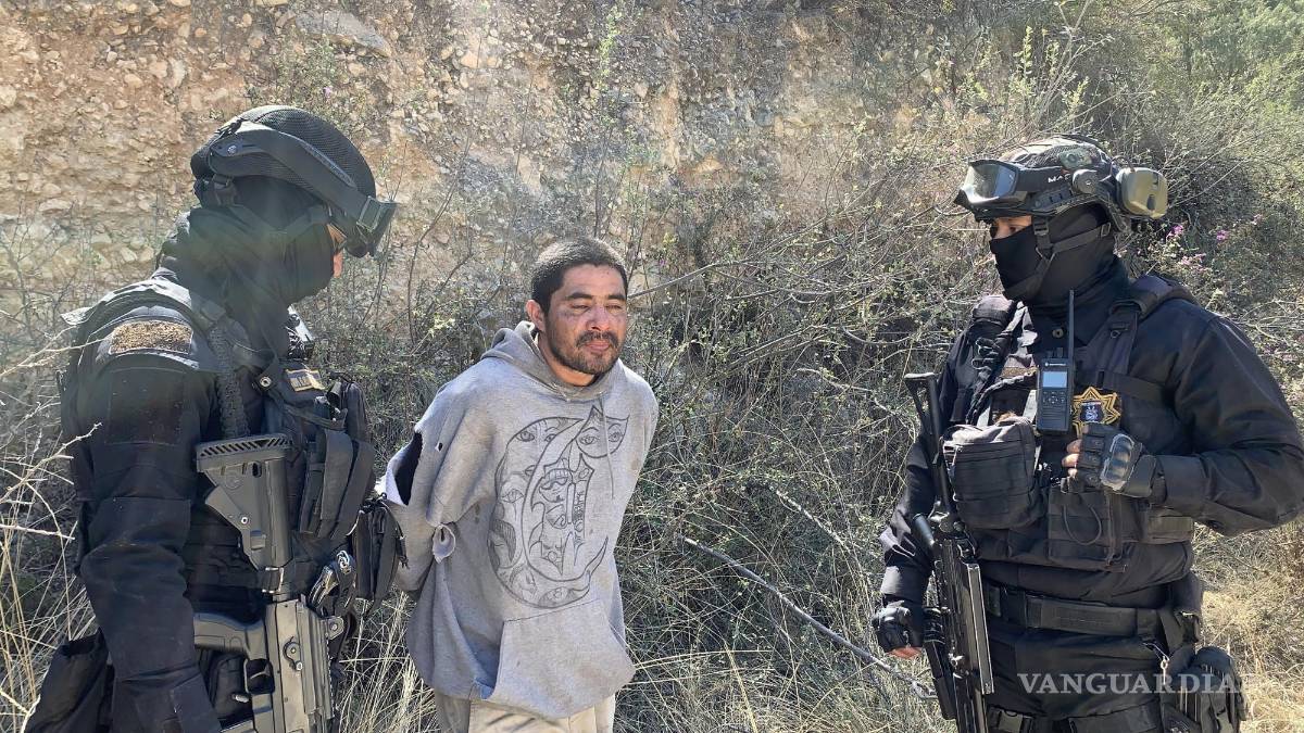 ‘Pirómano’ causa incendio en Sierra de Zapalinamé en Saltillo; fue visto quemando leña