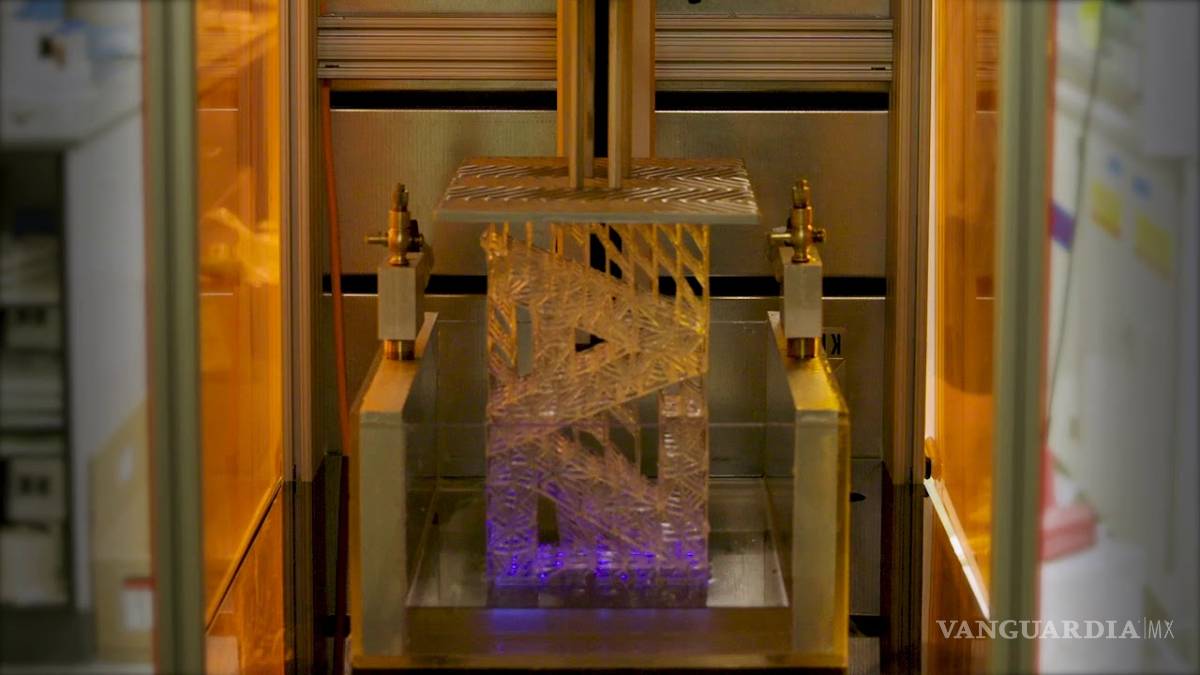 $!Impresora 3D HARP se consolida como la más rápida; crea piezas del tamaño de un adulto en una hora