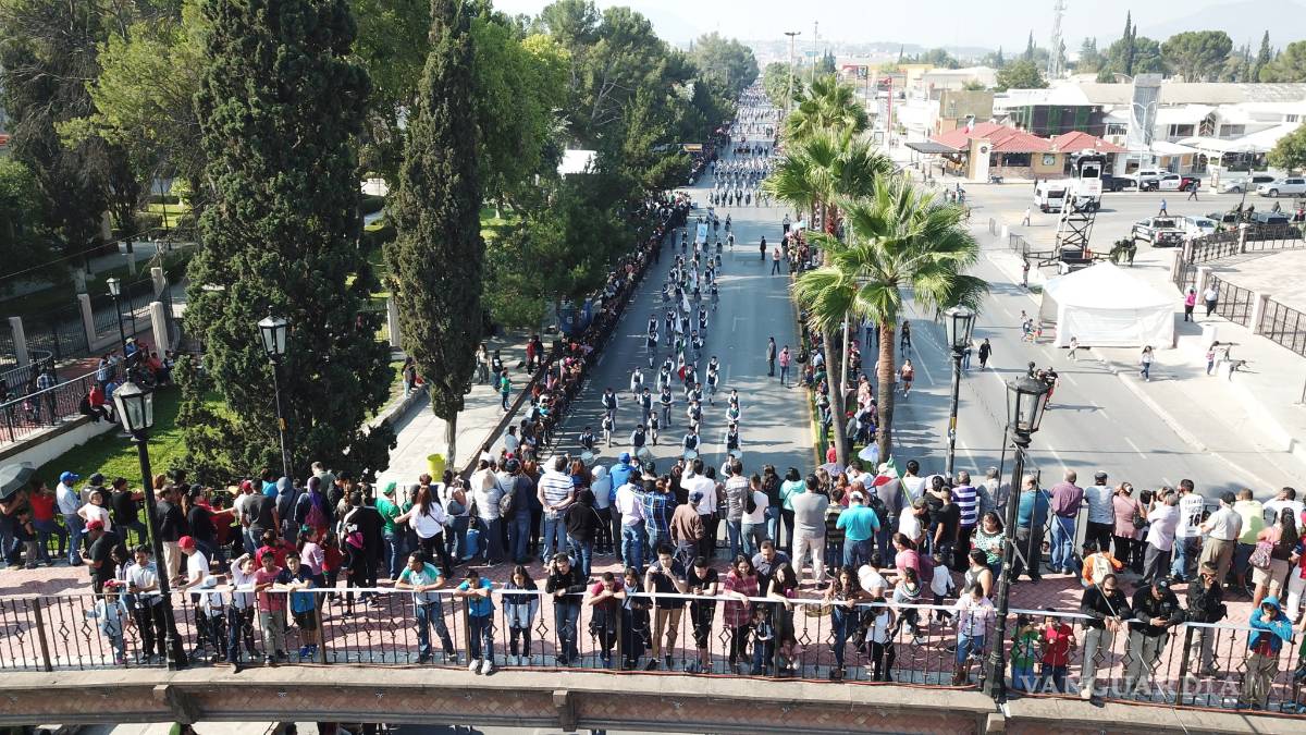 $!Celebran 40 mil saltillenses la fiesta de Independencia (fotogalería)