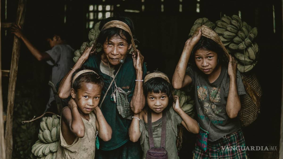 $!Se ha demostrado que dar dinero en efectivo mejora la asistencia a la escuela, la nutrición y el uso de los servicios de salud.
