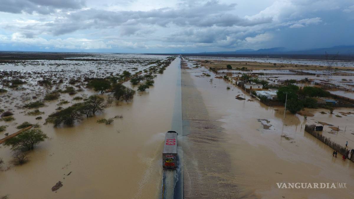 $!Fuertes tormentas 'vapulean' al noreste de México