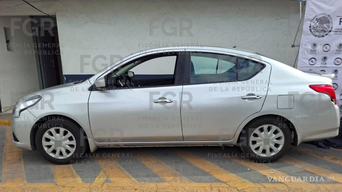 NL: mujer ocultaba 39 kilos de cocaína en cajuela de su auto automóvil