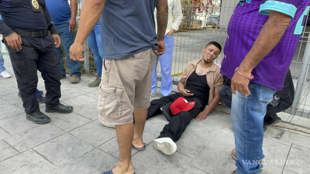 Saltillo: Se pasa en rojo y provoca fallecimiento de una mujer