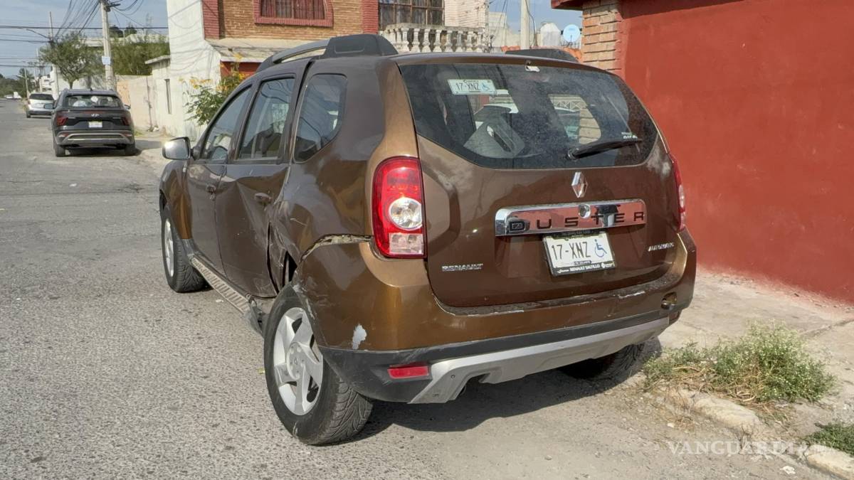 Camioneta se cruza al paso de un KIA y provoca accidente en Zaragoza