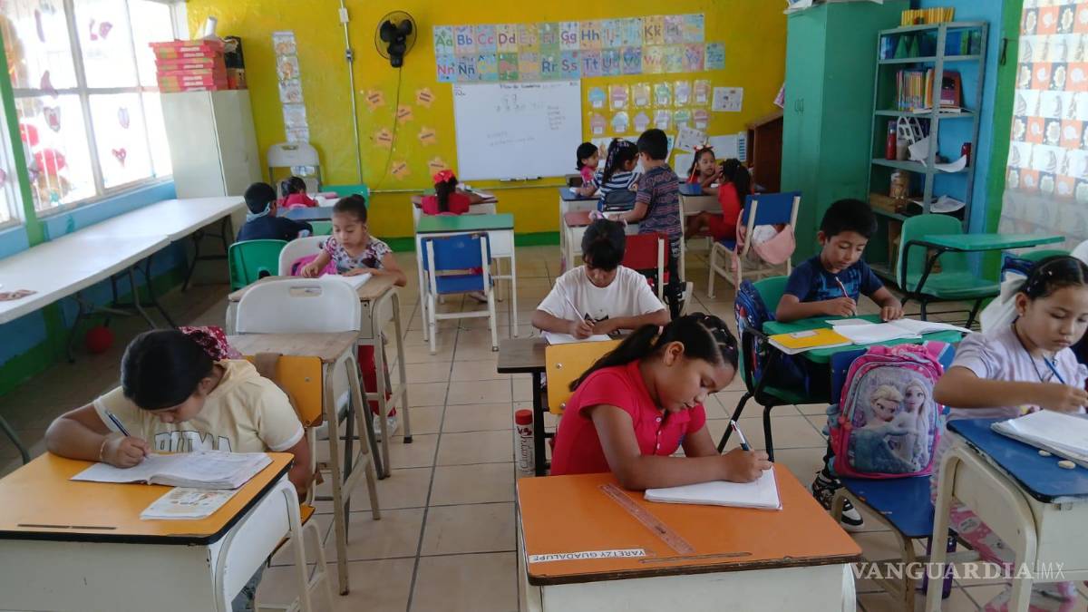 Coahuila: deserción, calor e infraestructura, los retos del docente rural en 2026