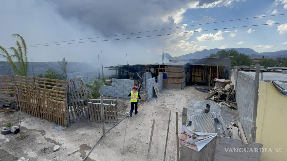 Se consumen tejabanes en fraccionamiento de Saltillo