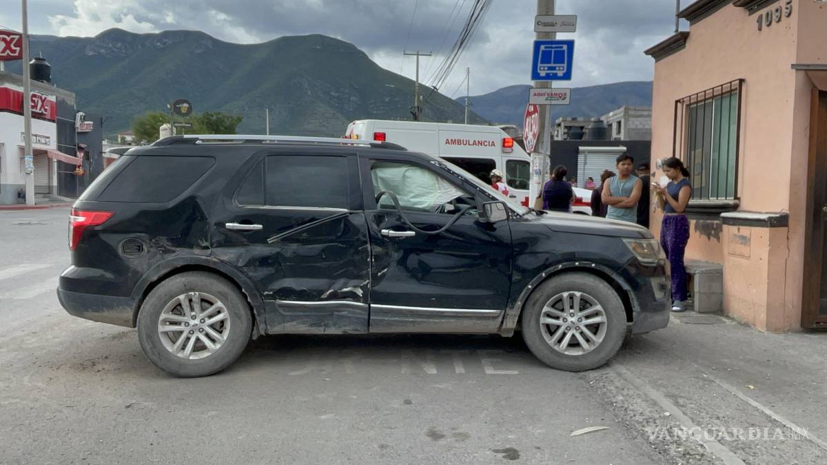 En Saltillo, joven alcoholizado provoca múltiples choques; deja dos lesionados
