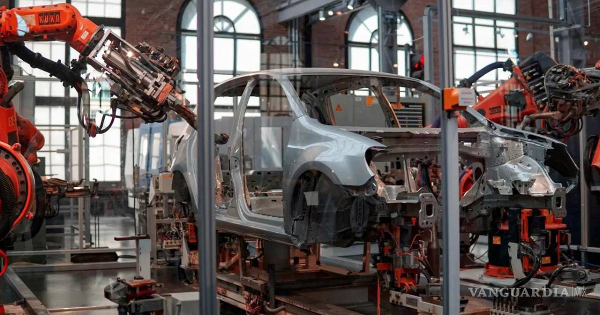 Industria automotriz busca bajar arancel para acelerar exportaciones: AMIA
