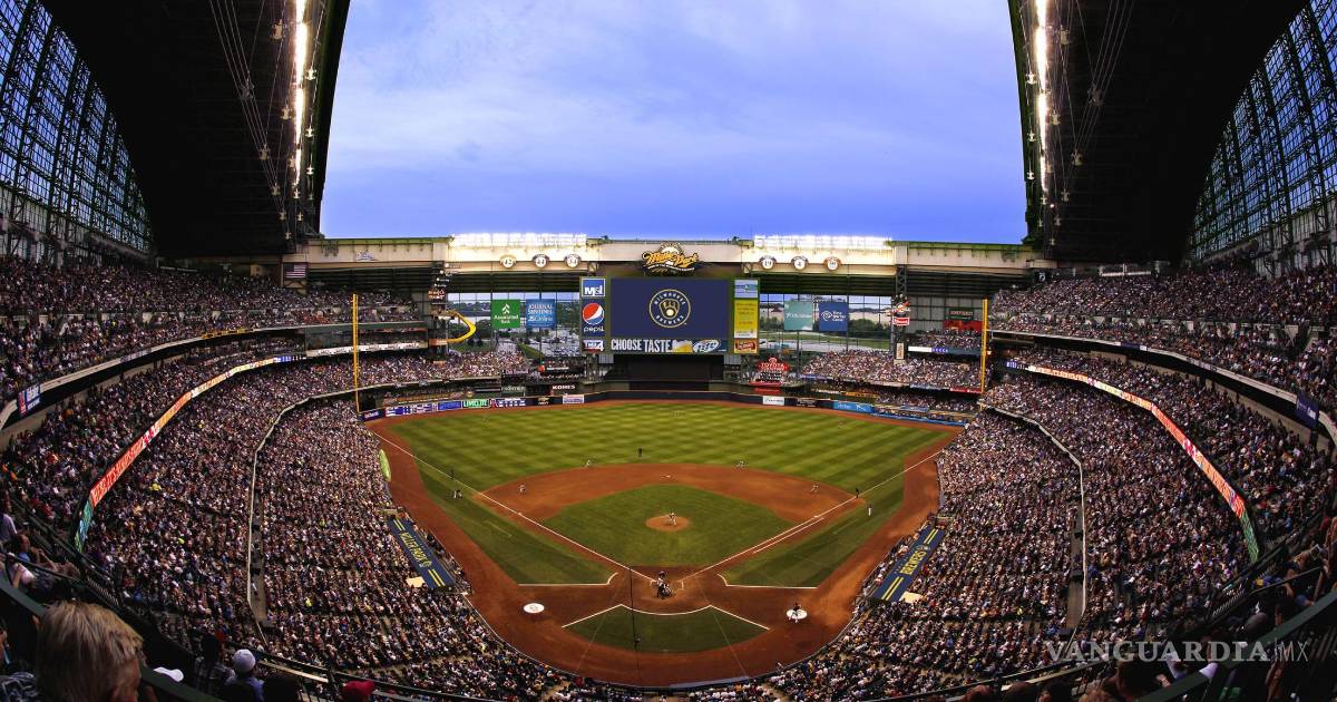 Brewers no cumplen con compradores de ‘boletos dorados’ y la presión social los obliga a reconocer su error