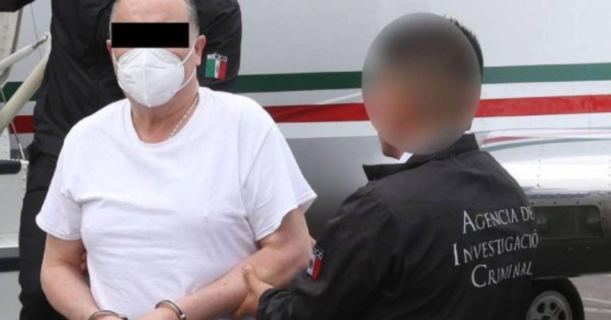 Trasladan a César Duarte a la CDMX para comparecer ante la FGR