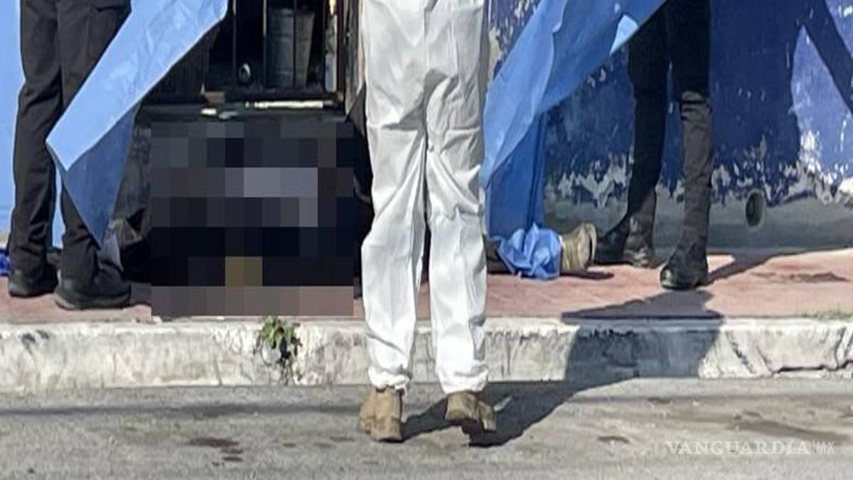 $!El cuerpo fue levantado por personal del Servicio Médico Forense para la práctica de la necropsia de ley, procedimiento que permitirá establecer la causa oficial del fallecimiento.