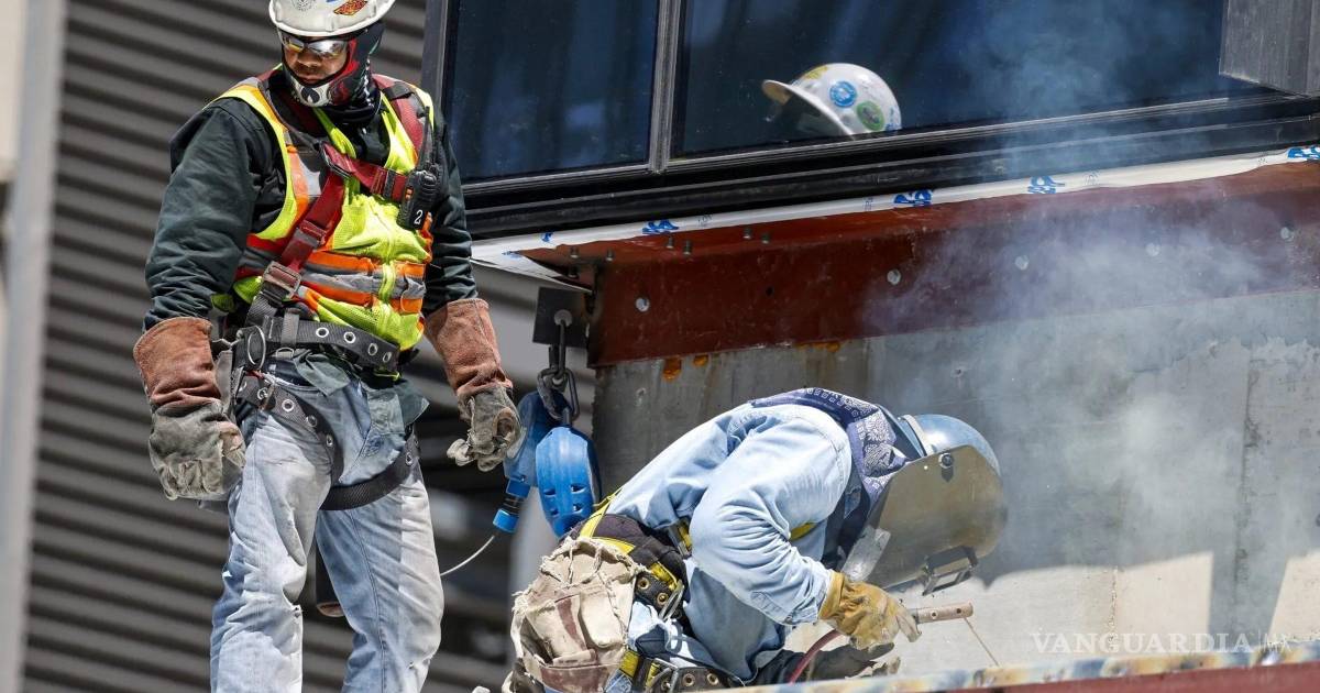 Un 40% de los trabajadores en Coahuila tiene una jornada de 40 a 45 horas: SETRA