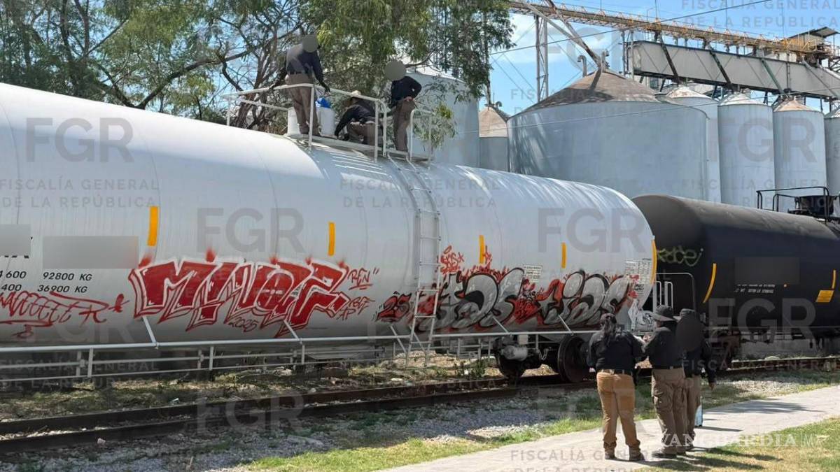 FGR decomisa en Nuevo León 2 millones 360 mil litros de sustancias