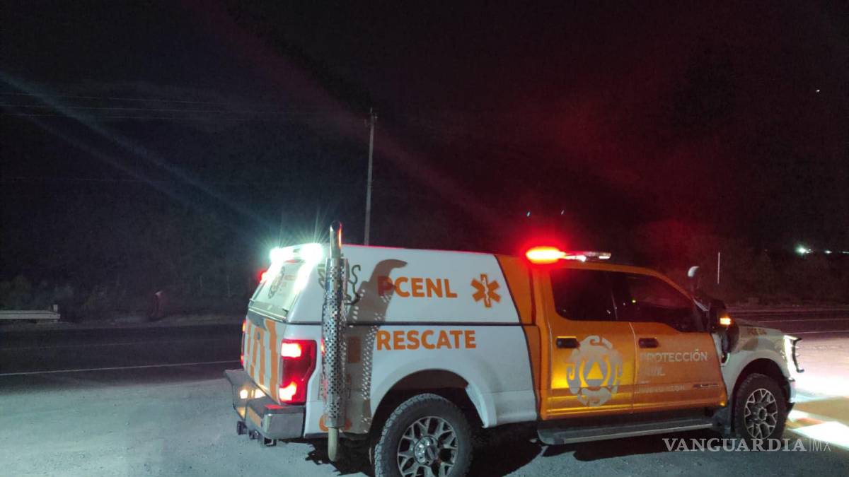 Rayo ocasiona incendio forestal en el Cerro del Fraile en NL