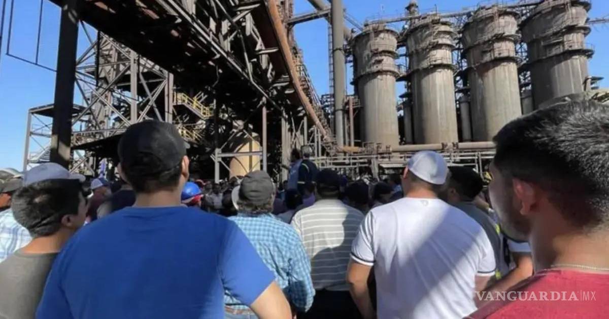 AHMSA fija fecha de entrega de montacargas y revisa padrón actualizado de trabajadores