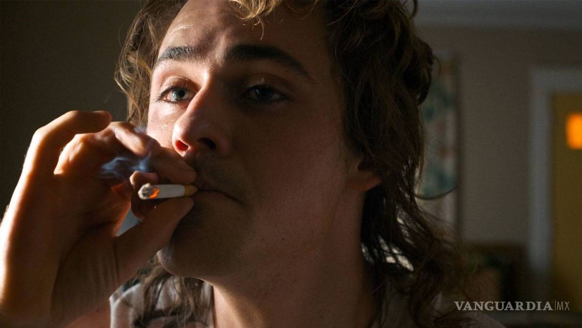 $!Netflix eliminará las escenas de personajes fumando, en sus contenidos