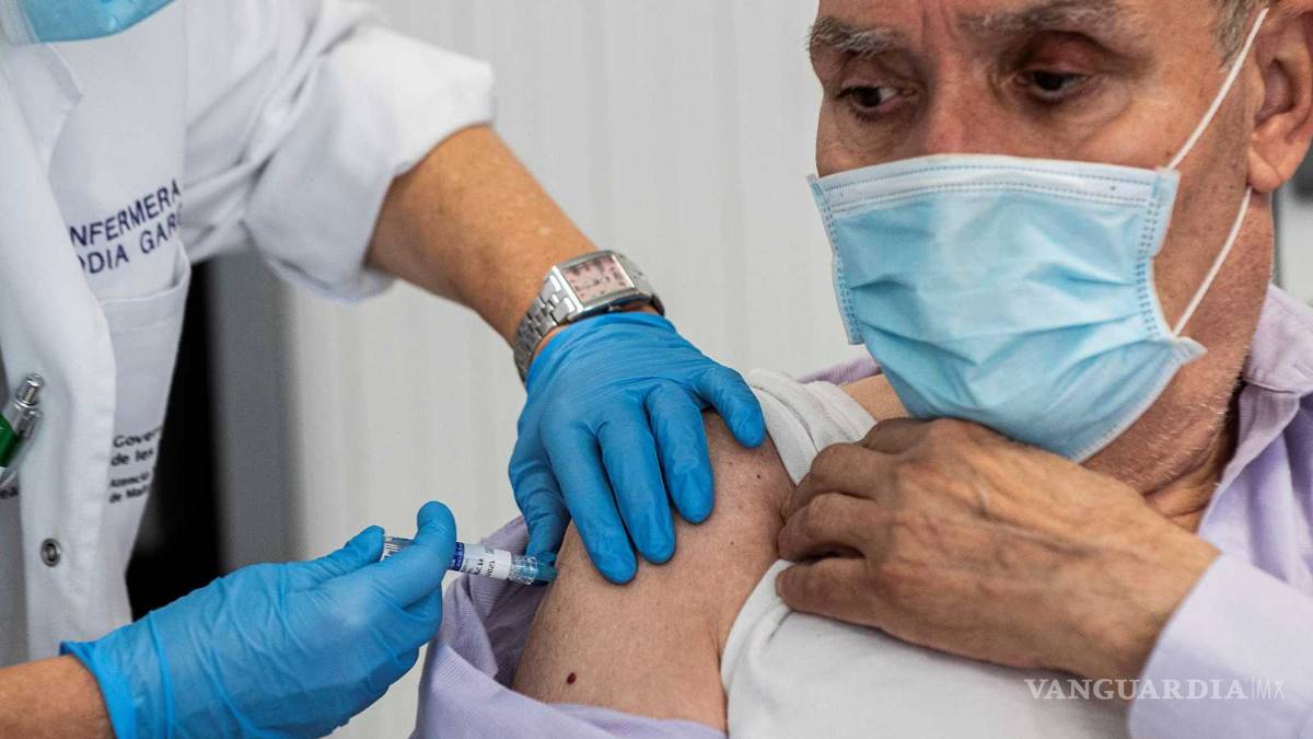 Adultos mayores de 60 años recibiría segunda dosis en junio, en Saltillo