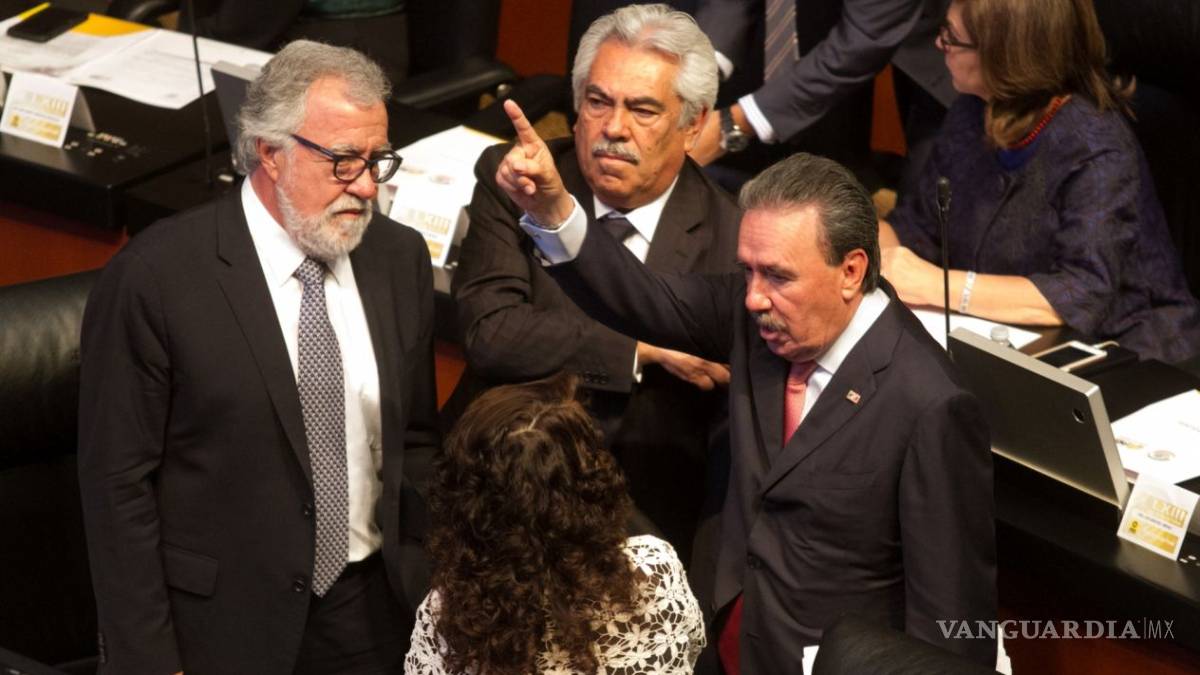 Senado frena reforma que elimina el fuero