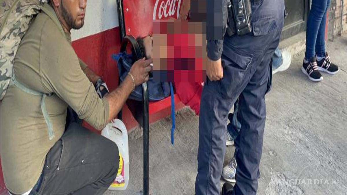 $!Elementos de distintas corporaciones de seguridad acudieron al lugar de los hechos para recabar información y entrevistarse con familiares y testigos de la agresión.