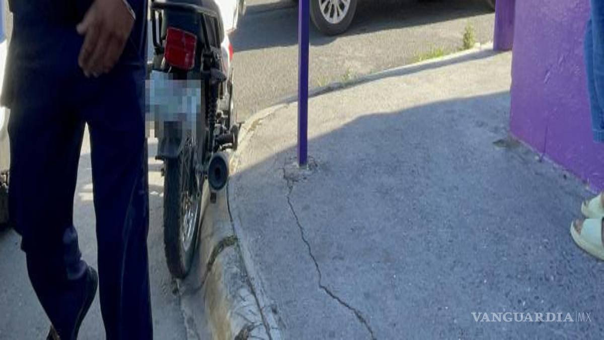 $!Elementos de Tránsito Municipal realizaron el abanderamiento del área mientras efectuaban las diligencias correspondientes para establecer la mecánica del accidente y deslindar responsabilidades.