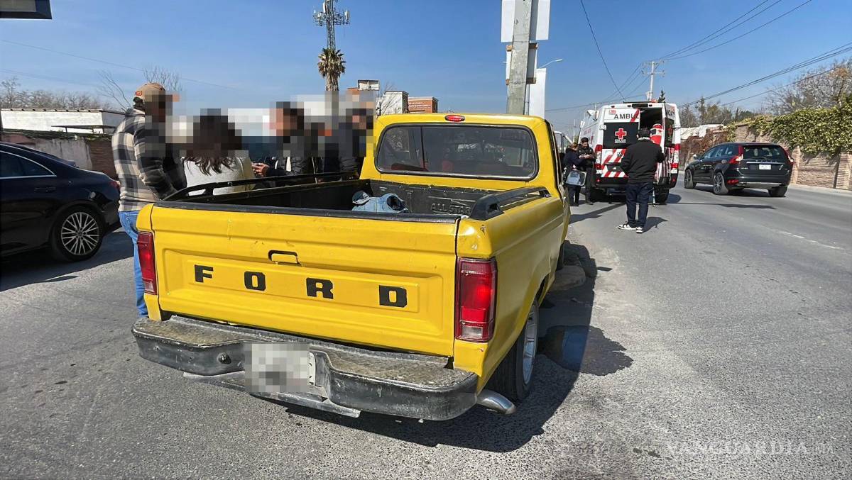 $!El accidente ocurrió en el cruce de Eulalio Gutiérrez y Luis Donaldo Colosio durante la mañana.