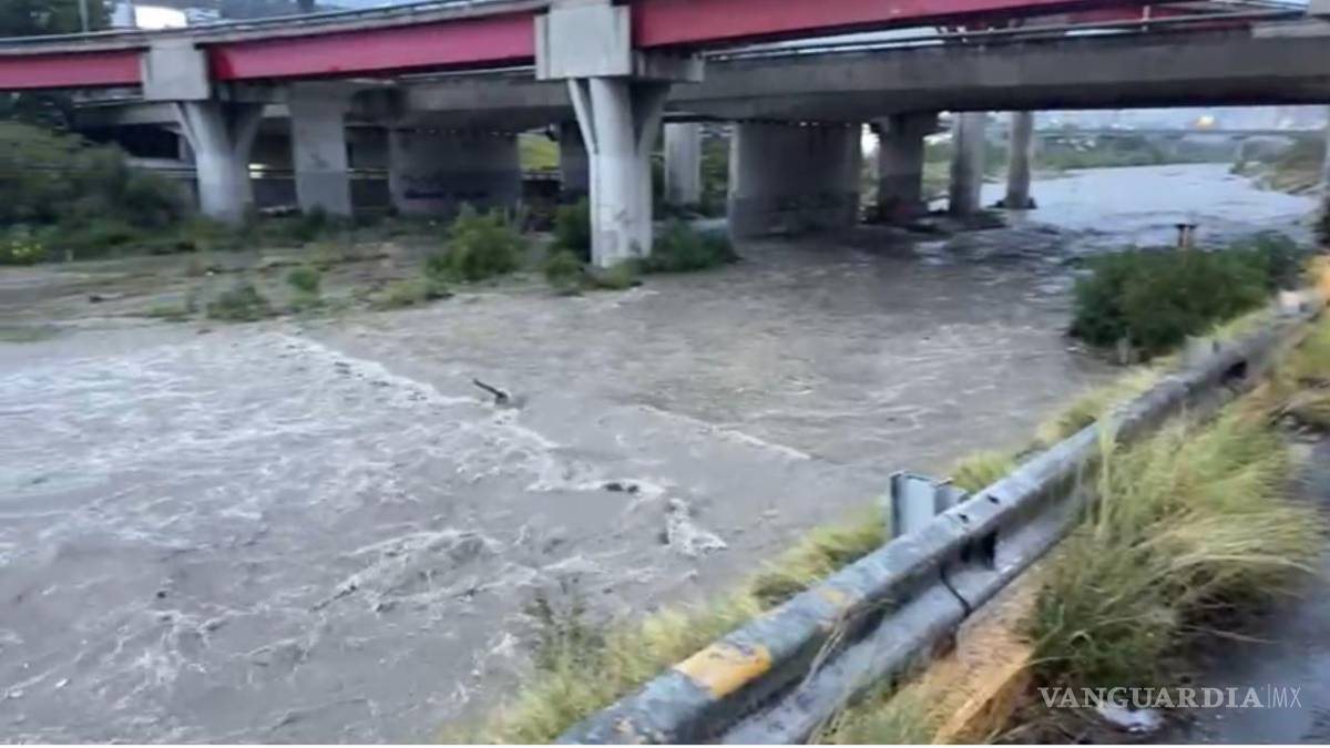 Reportan deslave en la carretera a Nuevo Laredo por lluvias registradas en Nuevo León