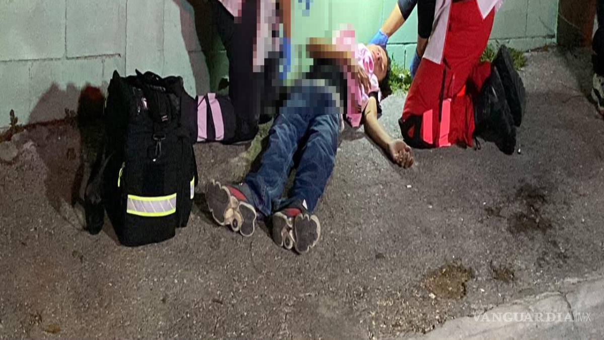 $!Elementos de Tránsito Municipal tomaron conocimiento de los hechos, mientras que la motocicleta involucrada fue remolcada a un corralón y puesta a disposición de las autoridades correspondientes.